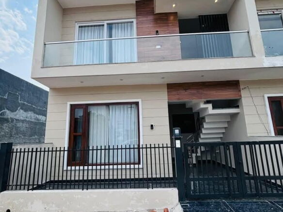 3 Beds And 3 Baths For Sale In Mohali.