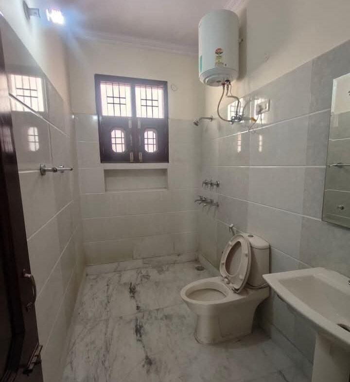 3 Beds And 3 Baths For Rent In Mohali.