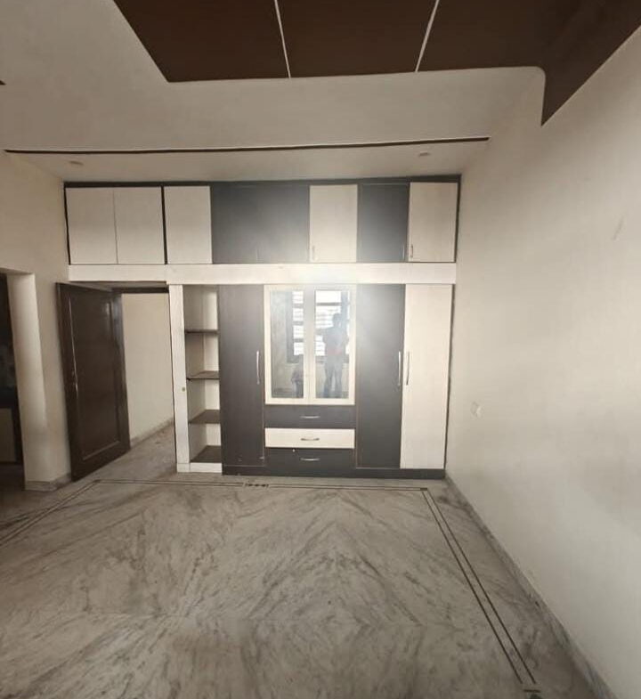1 Bed And 1 Bath For Rent In Mohali.