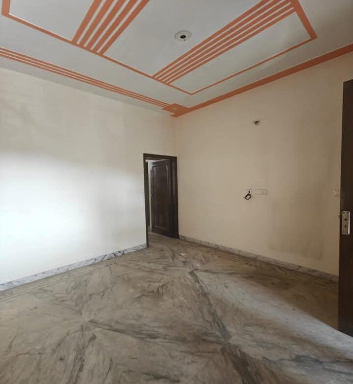 1 Bed And 1 Bath For Rent In Mohali.