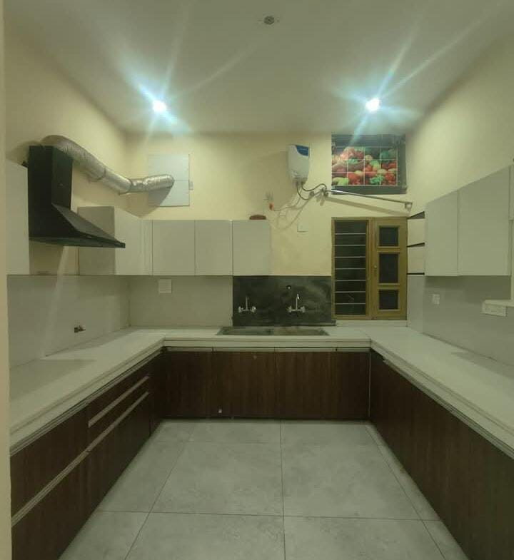 2 Beds And 2 Baths For Rent In Mohali.