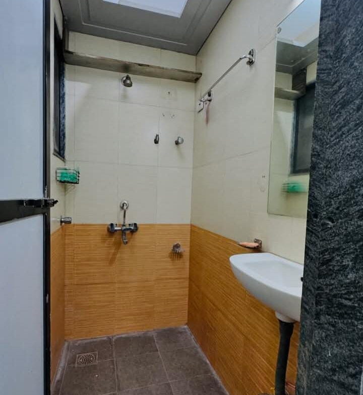 1 Bed And 1 Bath For Rent In Navi Mumbai.