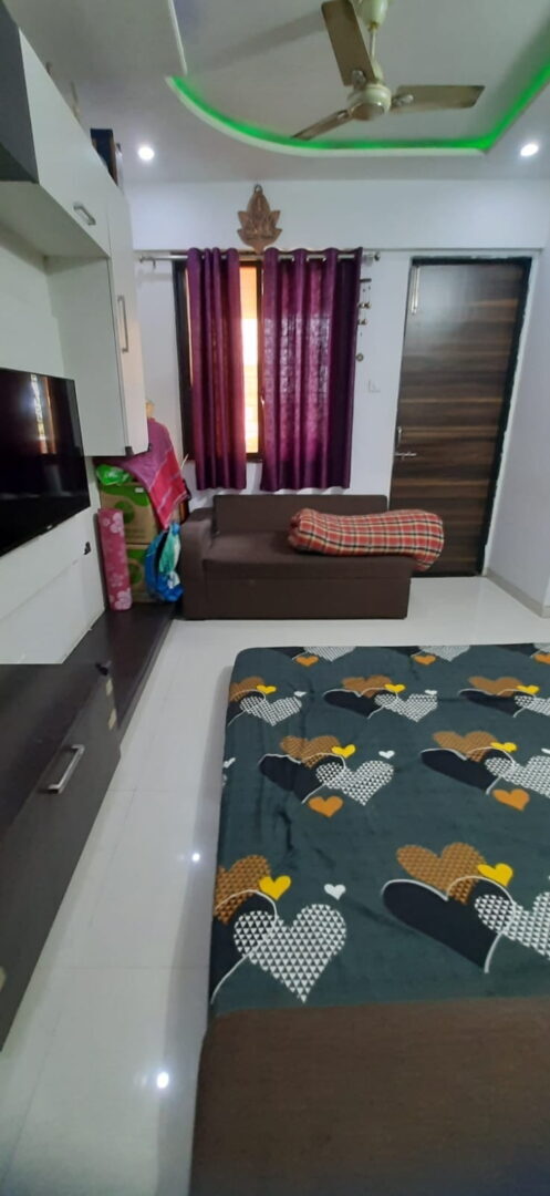 1 Bed And 1 Bath For Rent In Pune.