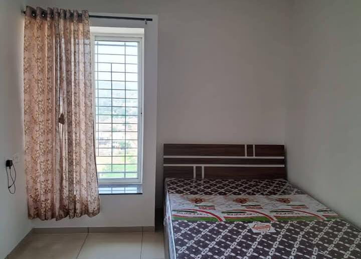 2 Beds And 2 Baths For Rent In Pune.