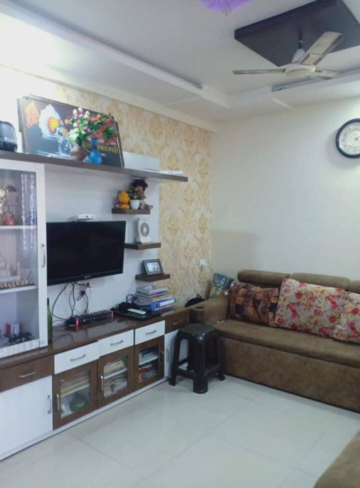 1 Bed And 1 Bath For Rent In Pune.