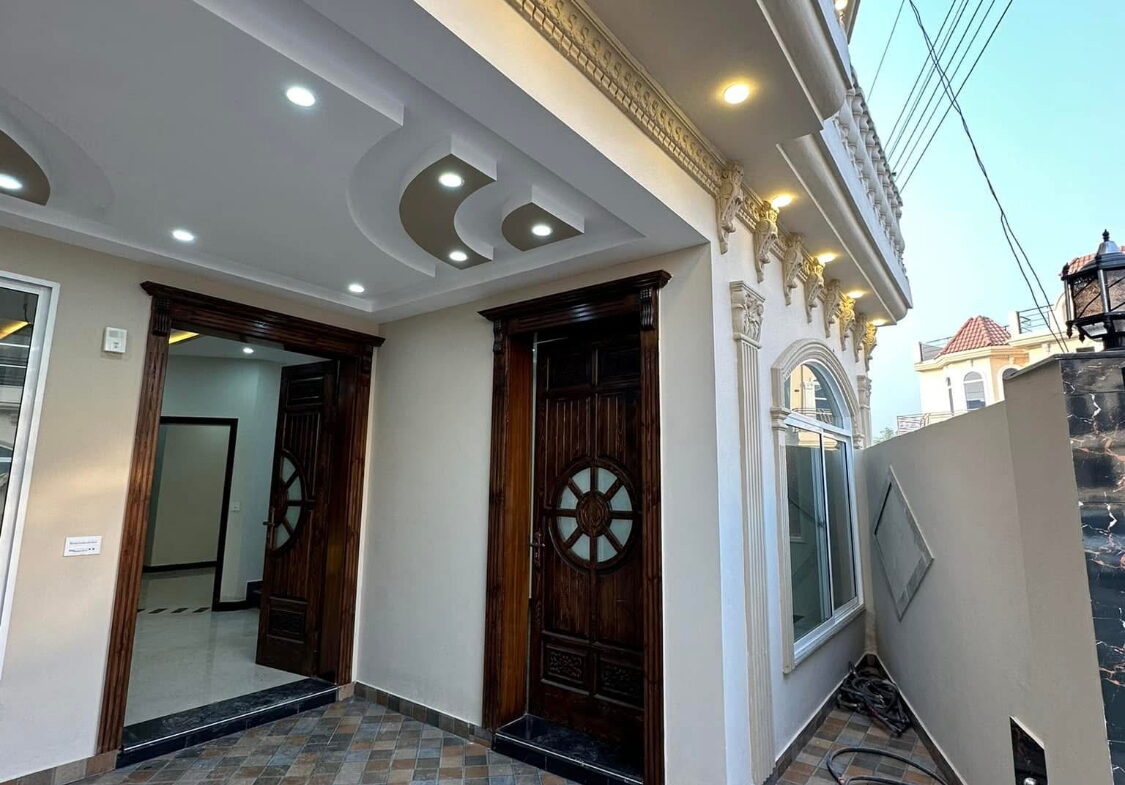 3 Beds 4 Baths house for sale in Ludhiana