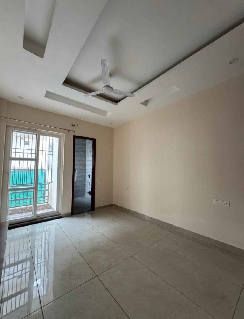 Independent flat for sale in Varanasi