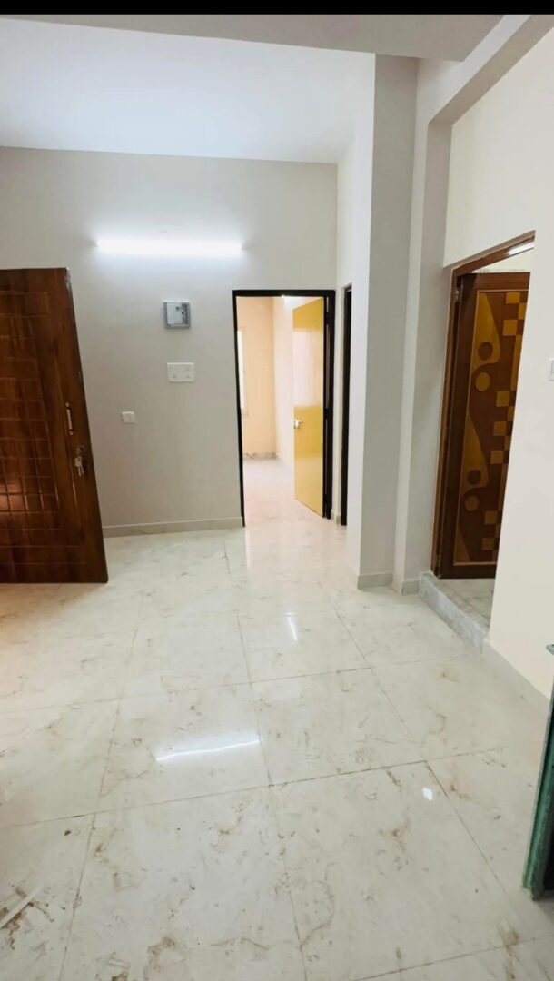 Independent flat for sale in Varanasi