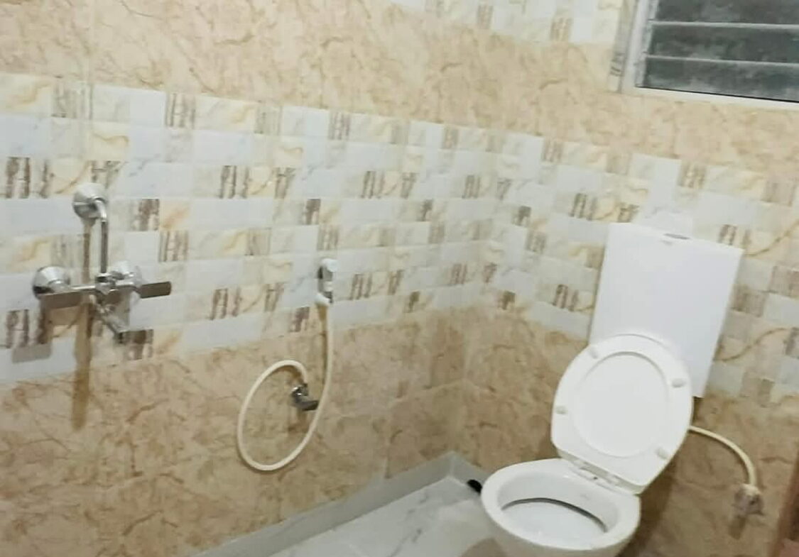 Independent flat for sale in Varanasi