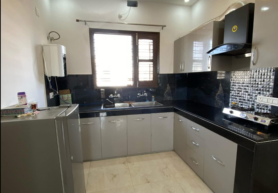 Independent flat for sale in Punjab