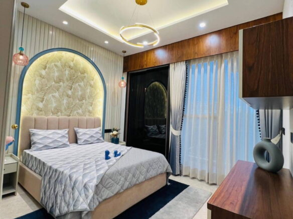 3 Beds 3 Baths flat for sale in Punjab