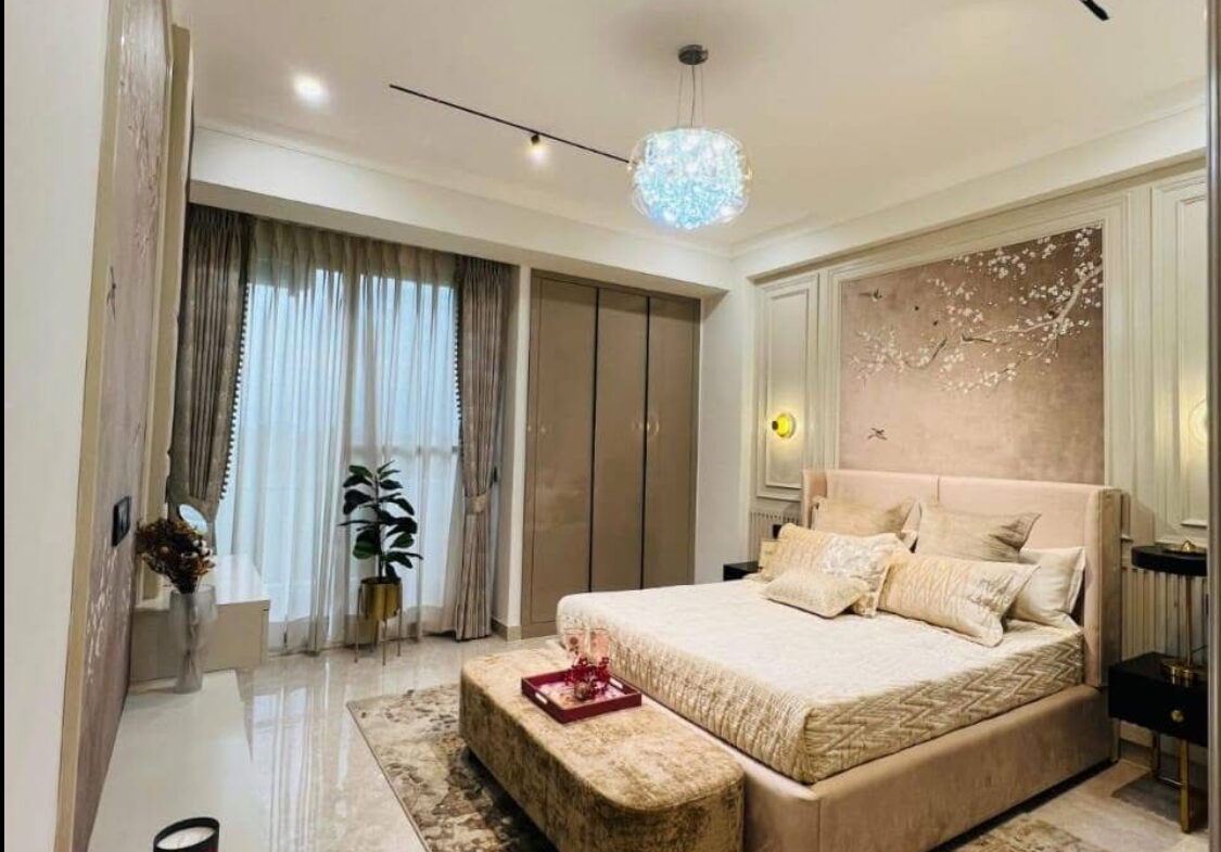 3 Beds 3 Baths flat for sale in Punjab