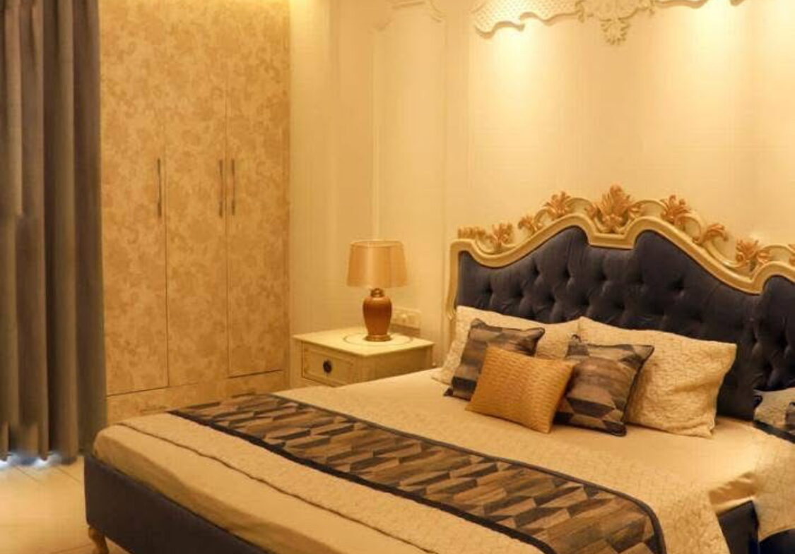 Independent flat for sale in Punjab