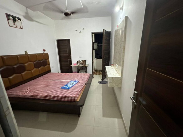 Independent flat for sale in Punjab
