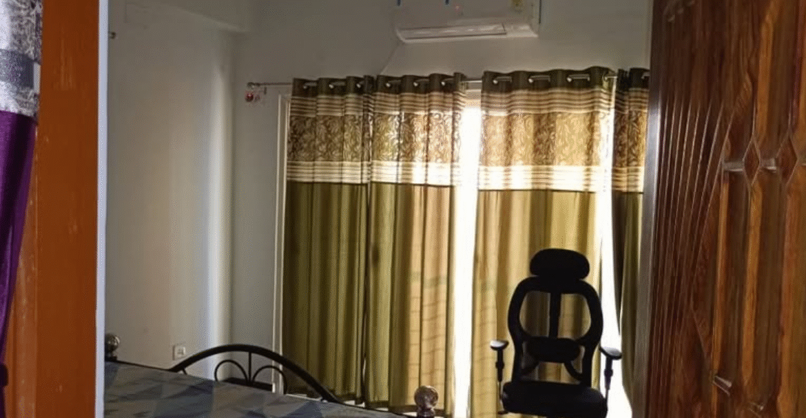 3 Beds and 3 Baths Flat for Rent in Kolkata