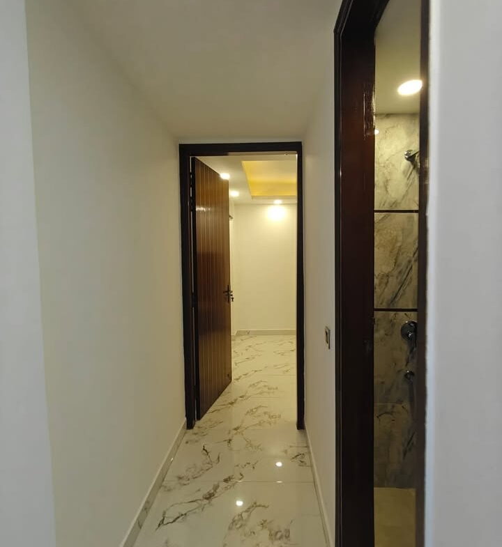 2 beds and 2 baths for rent in Delhi