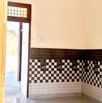 3 beds and 2 baths for sale in Ghaziabad