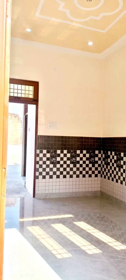 487829043_958602799775757_7693562989263283171_n 3 beds and 2 baths for sale in Ghaziabad
