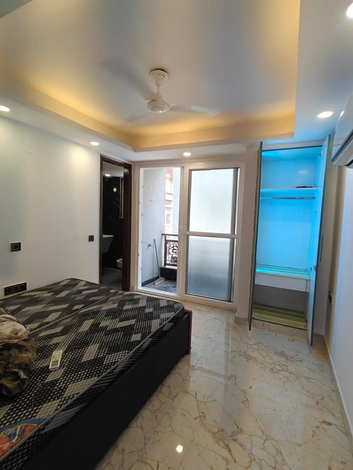 2 beds and 2 baths for rent in Delhi