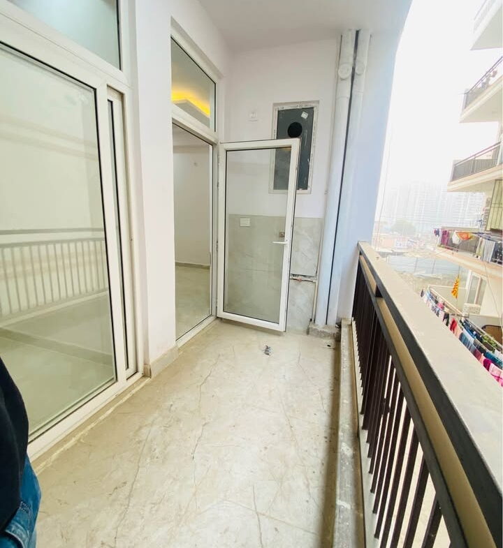 2 beds and 2 baths for sale in Noida,UP