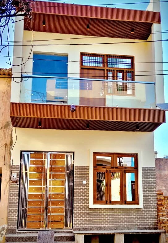 3 beds and 2 baths for sale in Ghaziabad