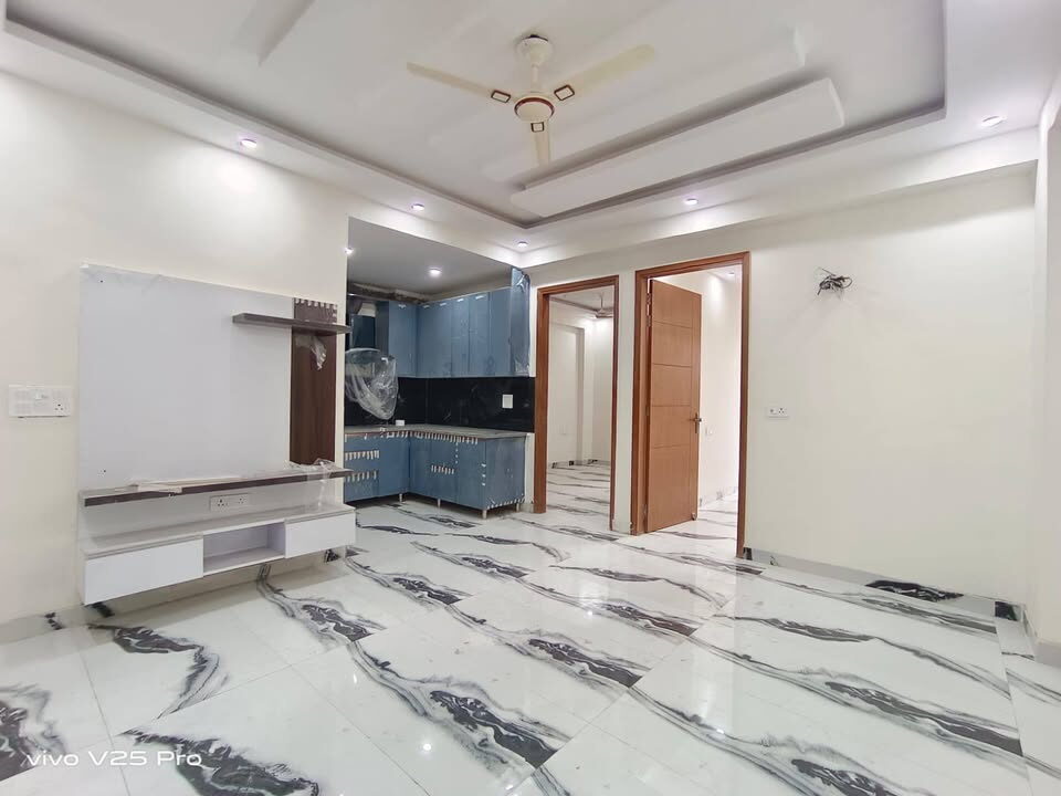 3 beds and 3 baths for sale in Delhi