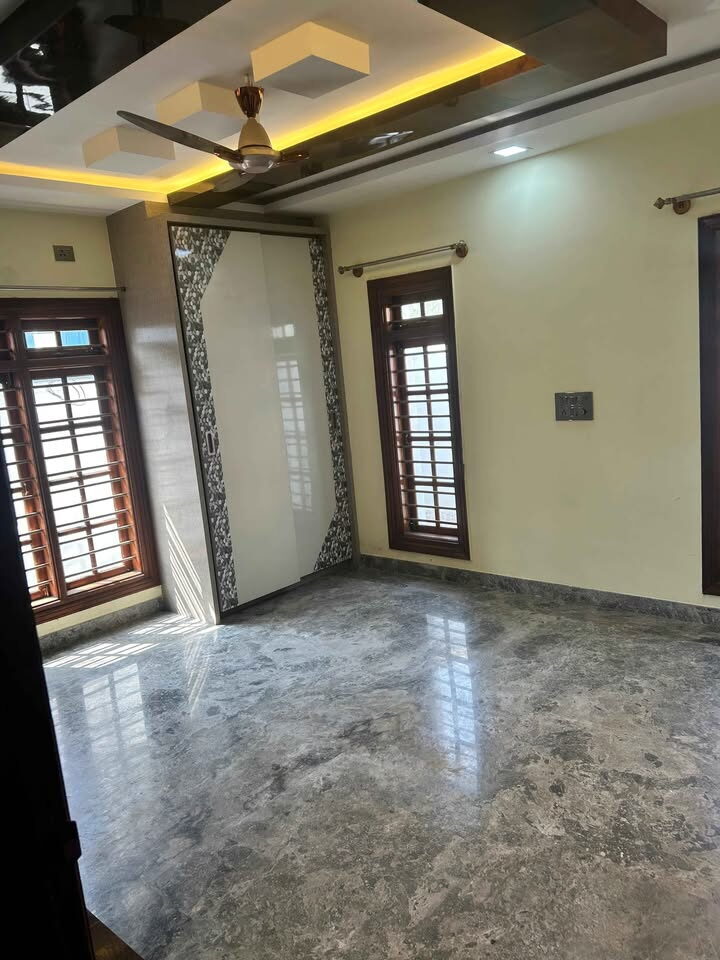 488926285_3101063060041772_7650752128695960212_n 3 beds and 3 baths for rent in Banglore