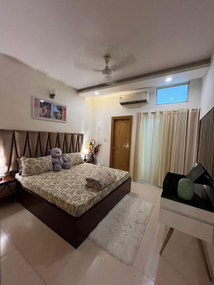 3 beds and 3 baths for rent in Delhi
