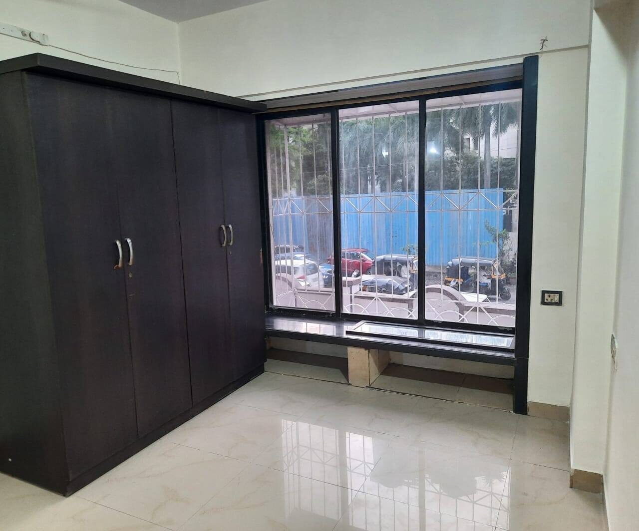 489825082_122169171014326627_6819471113028768361_n 2 beds and 2 baths for sale in Mumbai