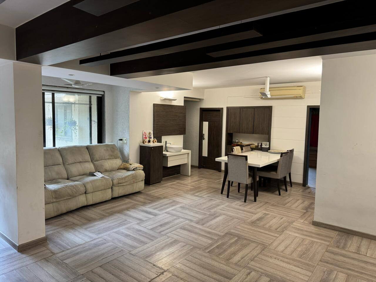 489926400_988893743331813_6897215911929285144_n 4 beds and 4 baths for sale in Ahmedabad