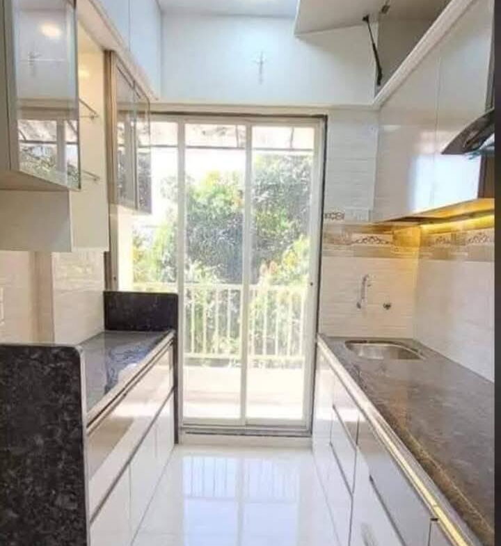 1 bed and 1 bath for Sale in Mumbai