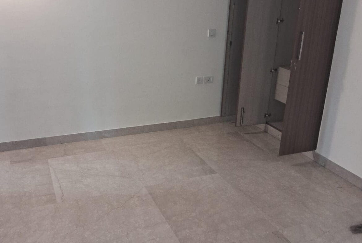3 beds and 3 baths for rent in Delhi