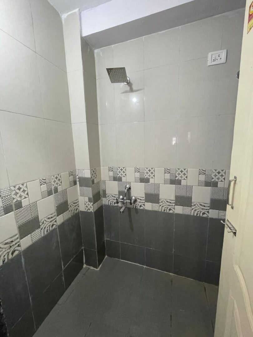 489953567_1650706759140767_3849272760324696931_n 1 bed and 1 bath for rent in Mumbai