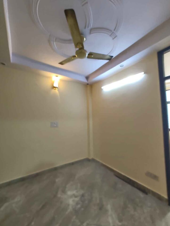 490103194_2780018522206695_1284549122661418520_n 2 beds and 2 baths for rent in Delhi