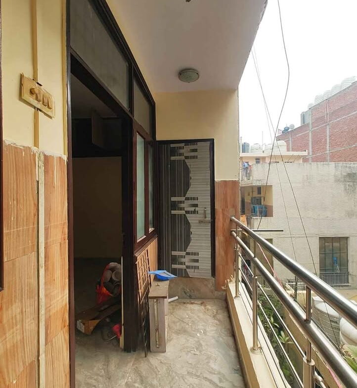 2 beds and 2 baths for rent in Delhi