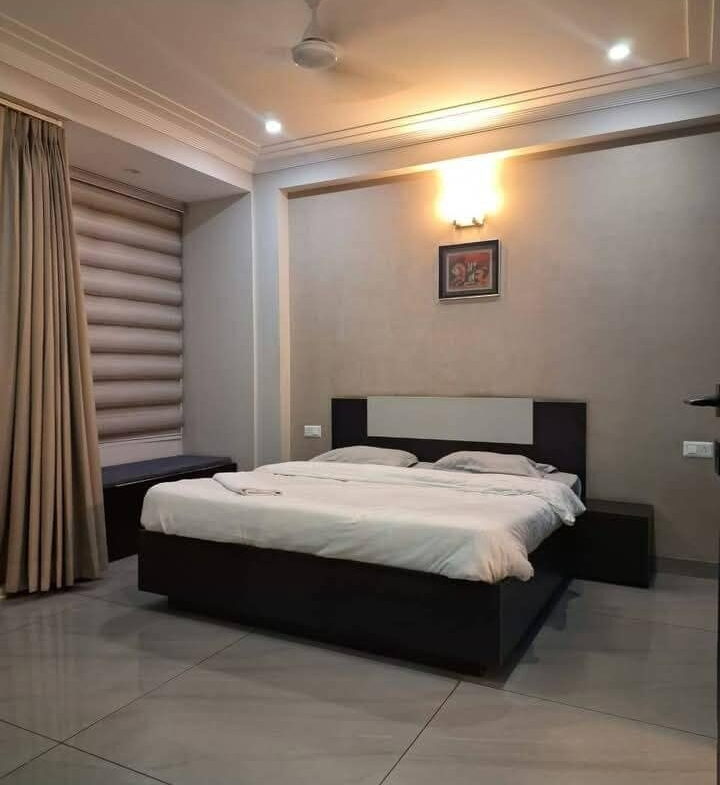 3 bed and 3 baths for rent in Kolkata