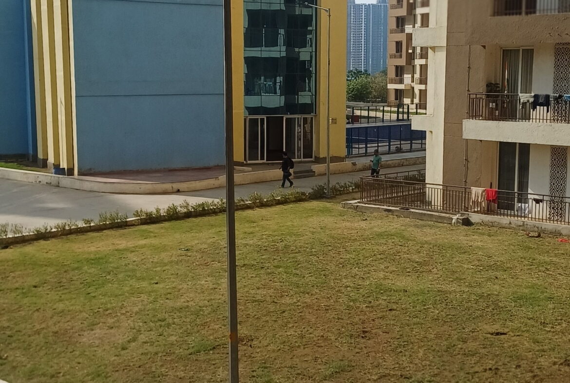 3 beds and 3 baths for rent in Noida
