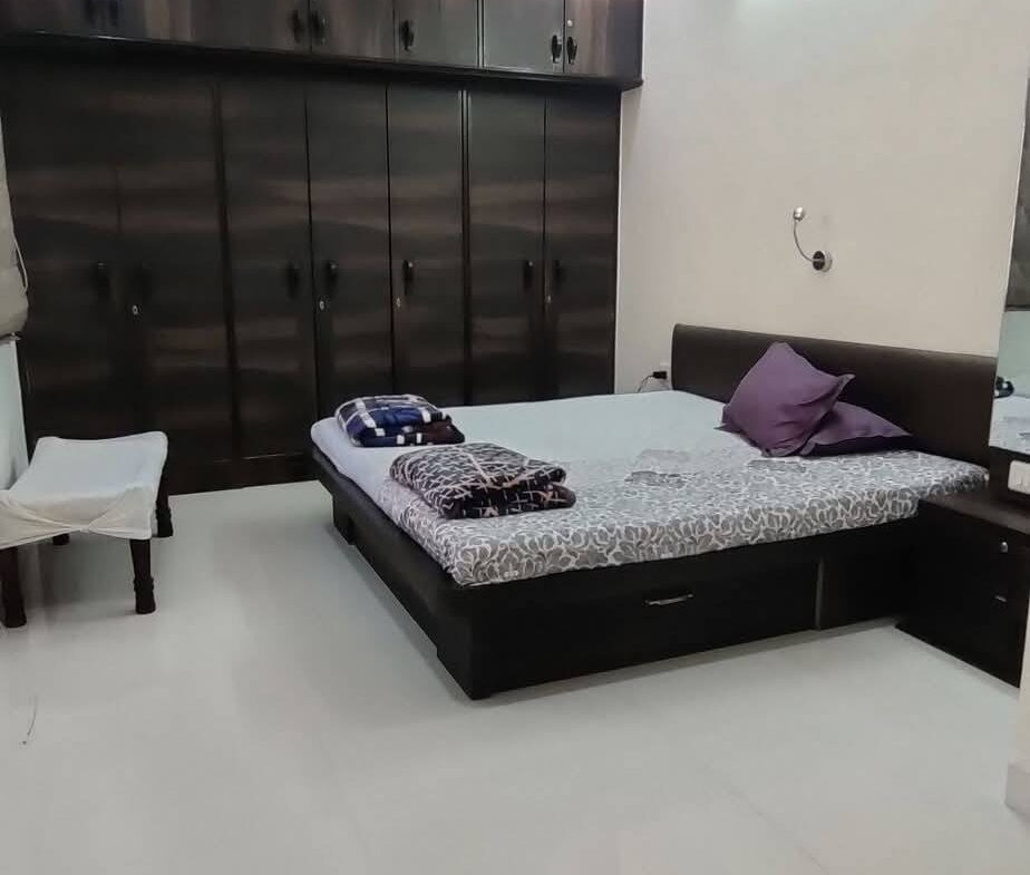 3 beds and 3 baths for sale in Ahmedabad