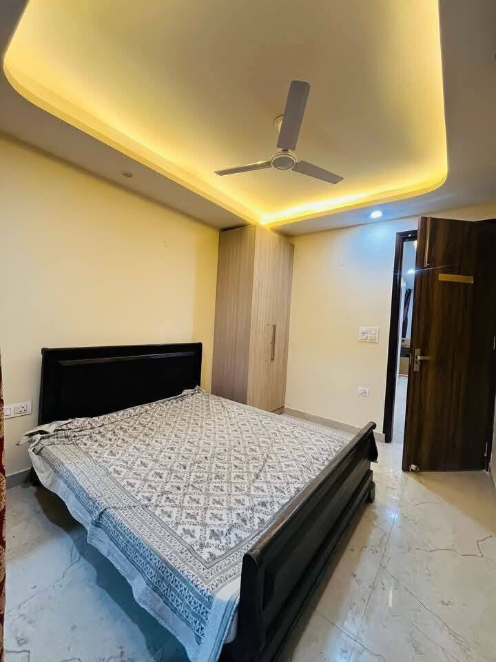 3 beds and 3 baths for rent in Delhi