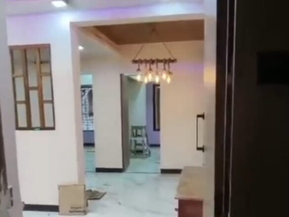 2 beds and 2 baths for sale in Mumbai