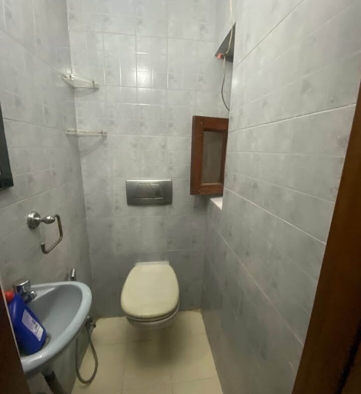 2 beds and 2 baths for rent in Delhi