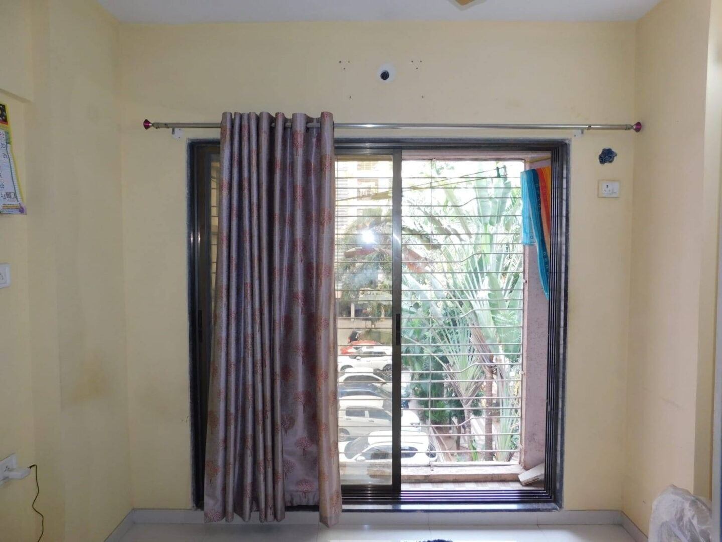 2 beds and 2 baths for sale in Mumbai