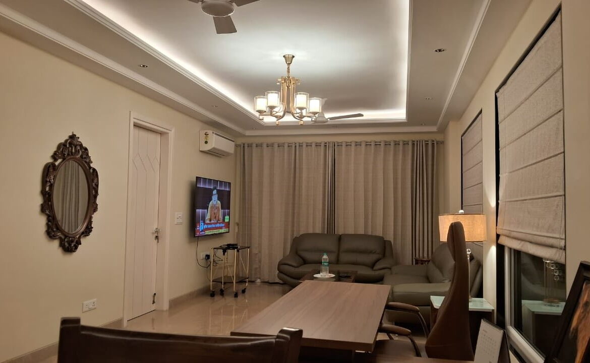 3 beds and 3 baths for rent in Delhi