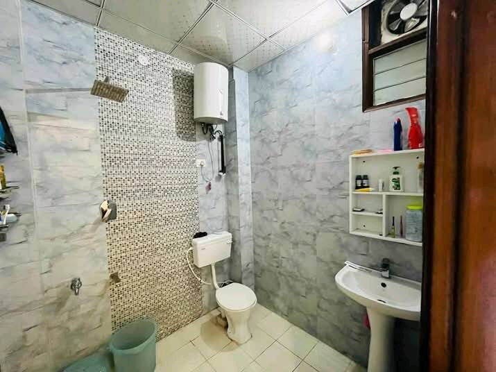 2 beds and 2 baths for rent in Delhi