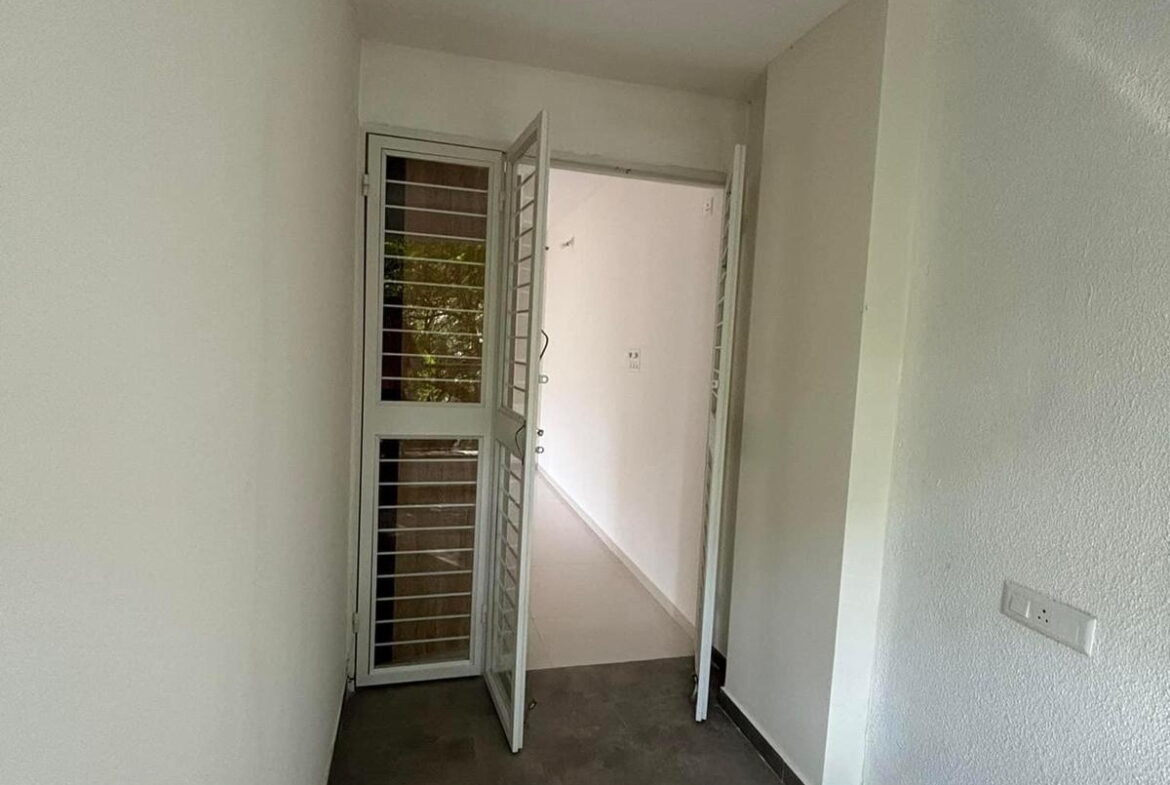 3 Beds And 3 Baths For Rent In Pune.