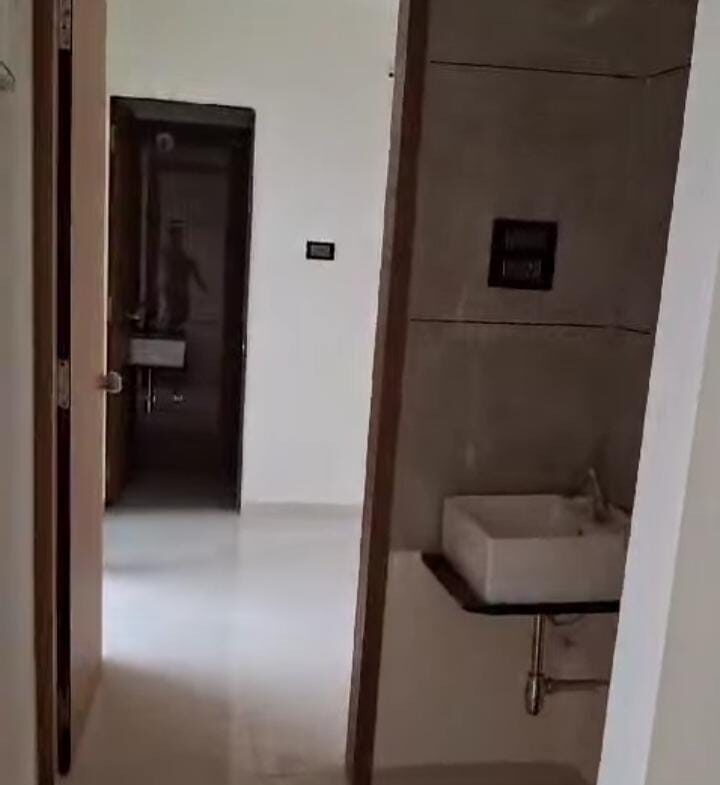 2 Beds And 2 Baths For Rent In Pune.