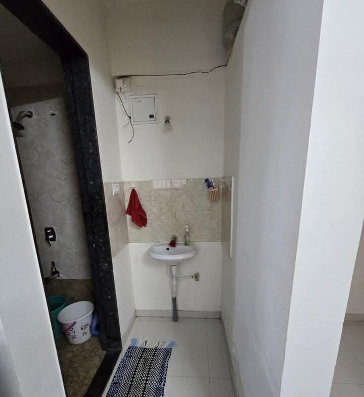 1 Bed And 1 Bath For Rent In Pune.