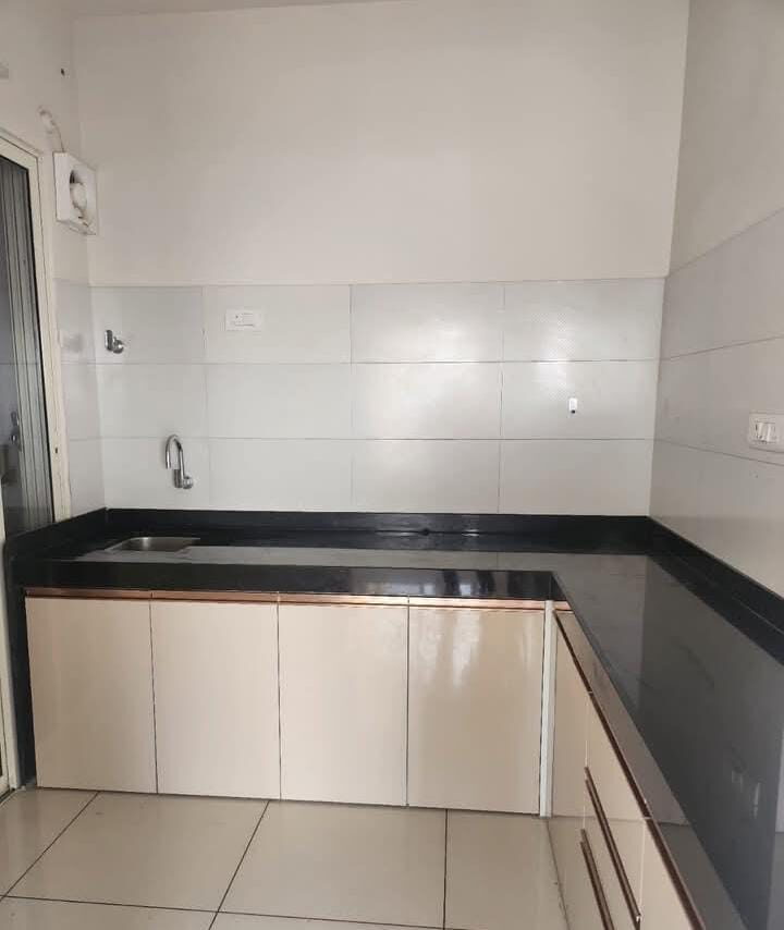1 Bed And 1 Bath For Rent In Pune.