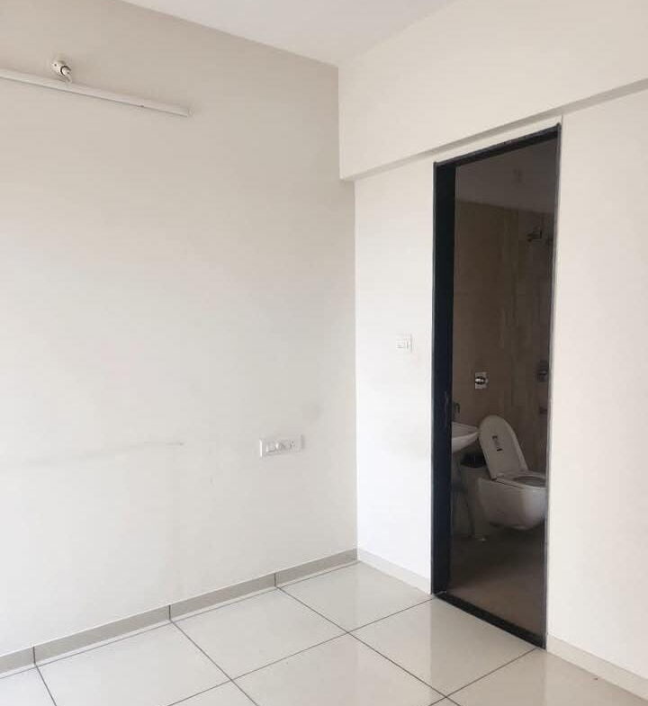 1 Bed And 1 Bath For Rent In Pune.