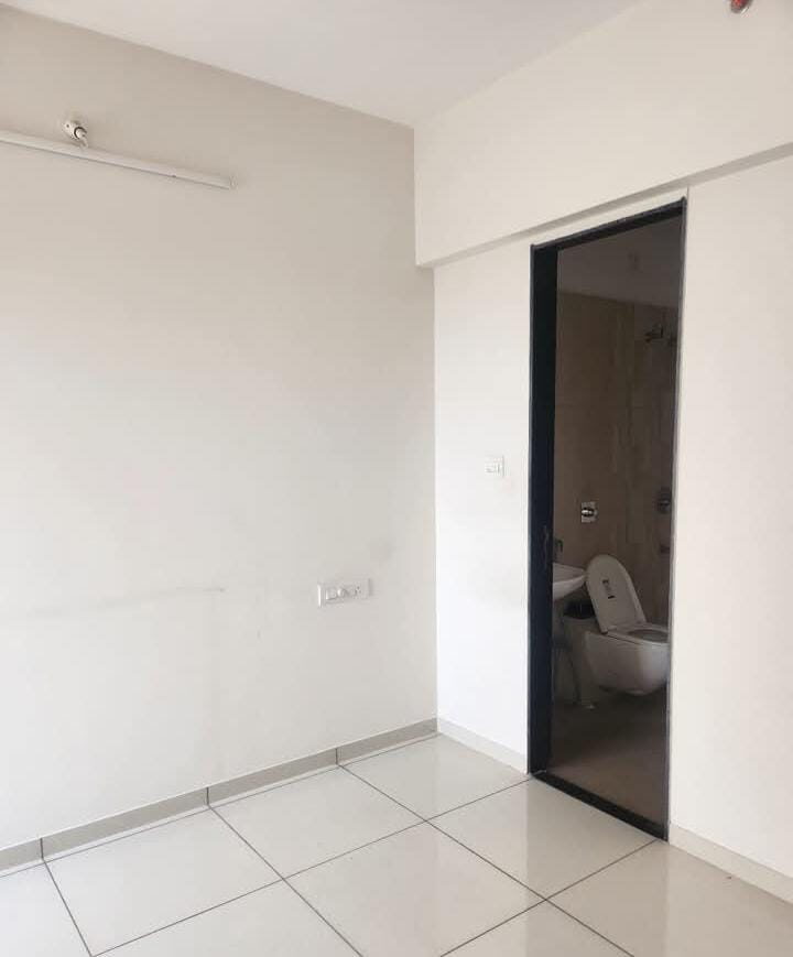 1 Bed And 1 Bath For Rent In Pune.